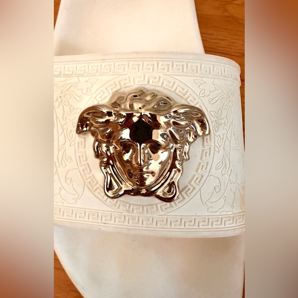 Versace Medusa Head Slides Sandals White - Picture 3 of 7